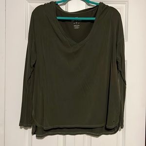 Green AE Soft & Sexy Long Sleeve Size L